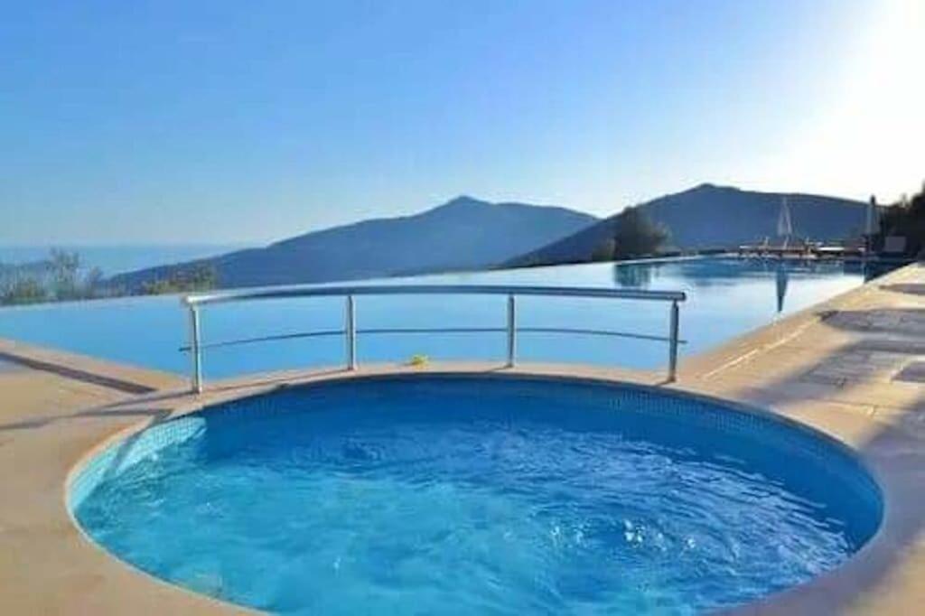 Belvedere, Lavanta, Kalkan Exteriör bild