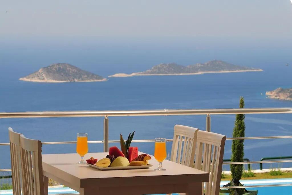 Belvedere, Lavanta, Kalkan Exteriör bild